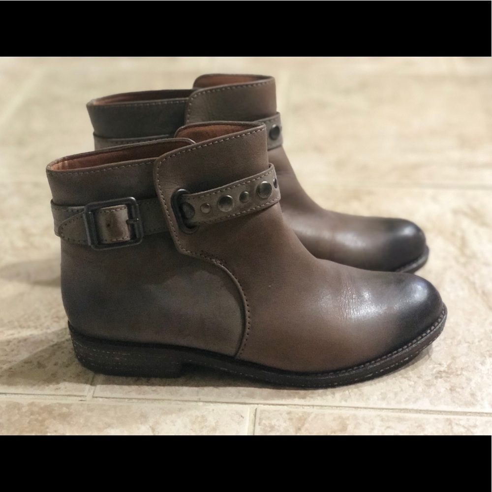 Booties- Lucky Brand - Picture 2 of 7